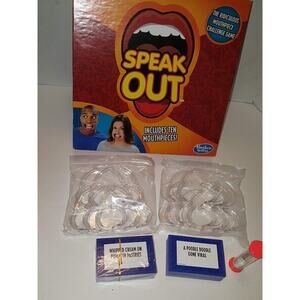 Hasbro Speak Out Board Game with 10 Mouth Pieces Complete